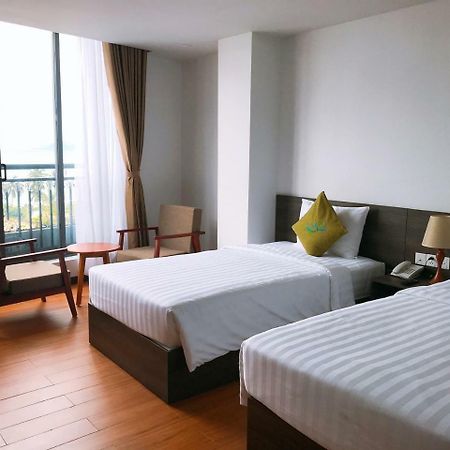 Lava Hotel Nha Trang Esterno foto