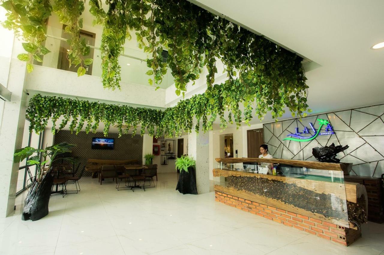 Lava Hotel Nha Trang Esterno foto